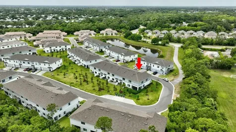 601 Ne Waters Edge Lane Port Saint Lucie FL 34983
