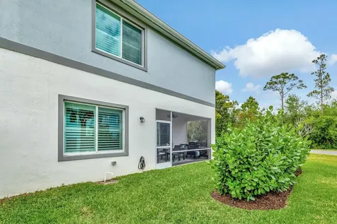601 Ne Waters Edge Lane Port Saint Lucie FL 34983