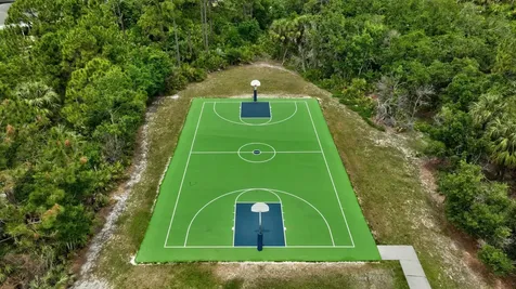 601 Ne Waters Edge Lane Port Saint Lucie FL 34983