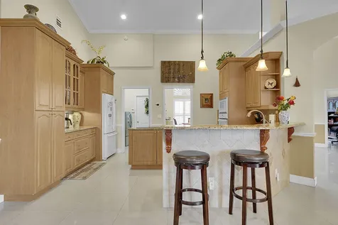 5909 Nw Bayou Court Port Saint Lucie FL 34986
