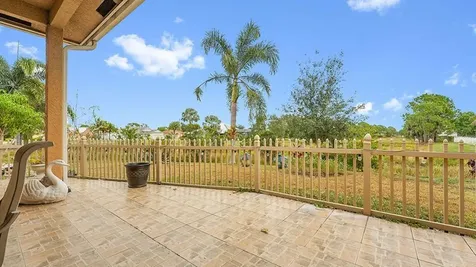 5909 Nw Bayou Court Port Saint Lucie FL 34986