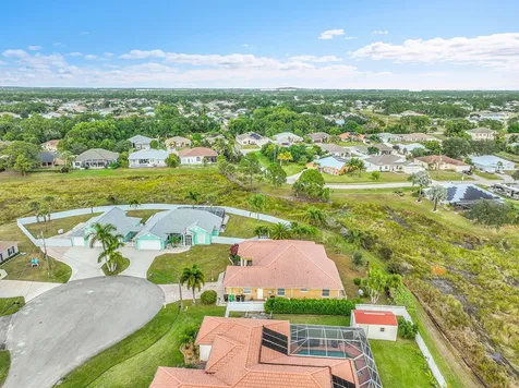 5909 Nw Bayou Court Port Saint Lucie FL 34986