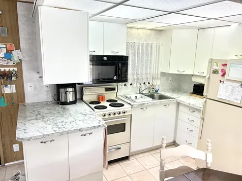 875 Ne 48 Th Street Deerfield Beach FL 33064