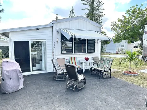 875 Ne 48 Th Street Deerfield Beach FL 33064