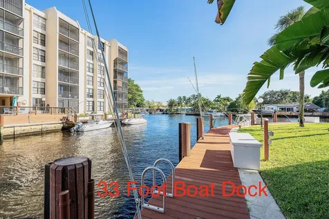 18 Royal Palm Way Boca Raton FL 33432