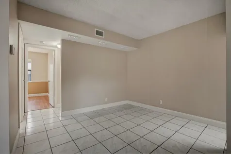 10049 Winding Lake Road Sunrise FL 33351