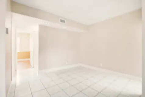 10049 Winding Lake Road Sunrise FL 33351