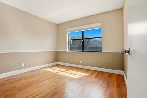 10049 Winding Lake Road Sunrise FL 33351