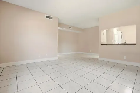 10049 Winding Lake Road Sunrise FL 33351