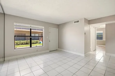 10049 Winding Lake Road Sunrise FL 33351