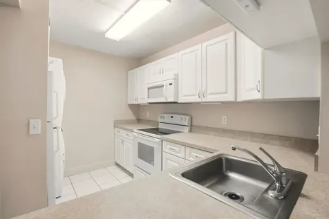 10049 Winding Lake Road Sunrise FL 33351