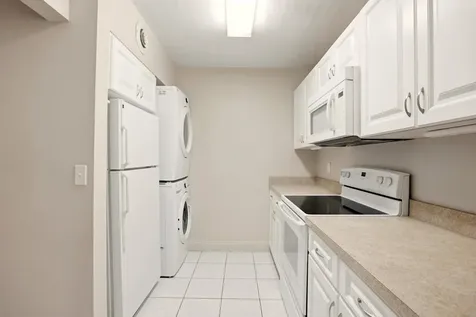 10049 Winding Lake Road Sunrise FL 33351