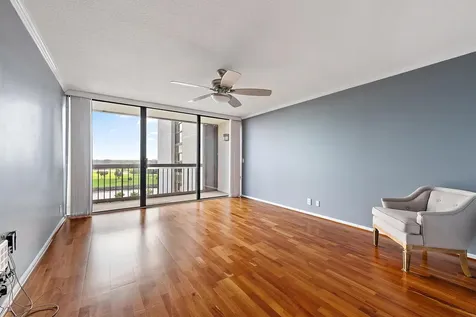 356 Golfview Road North Palm Beach FL 33408