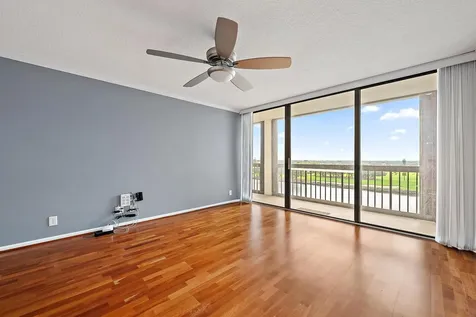 356 Golfview Road North Palm Beach FL 33408