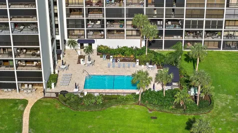 356 Golfview Road North Palm Beach FL 33408
