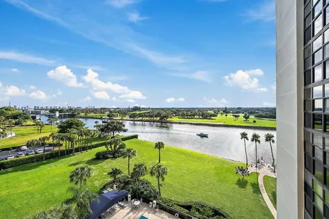 356 Golfview Road North Palm Beach FL 33408