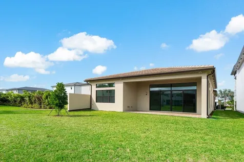 8254 Royal County Down Road Boca Raton FL 33434