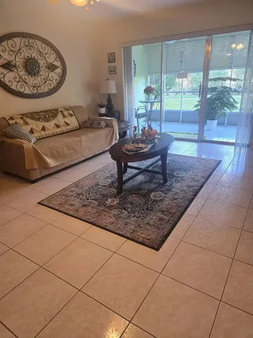 3186 Via Poinciana Lake Worth FL 33467