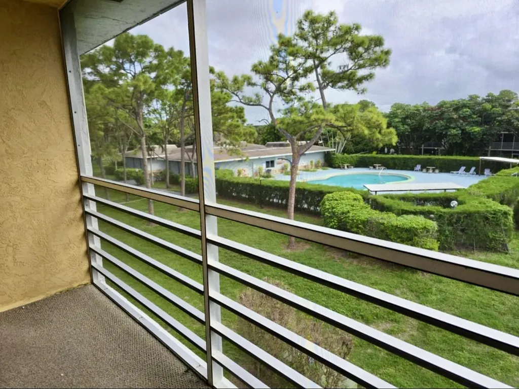 2100 Springdale Boulevard Palm Springs FL 33461