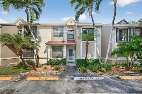 237 City View Drive Fort Lauderdale FL 33311