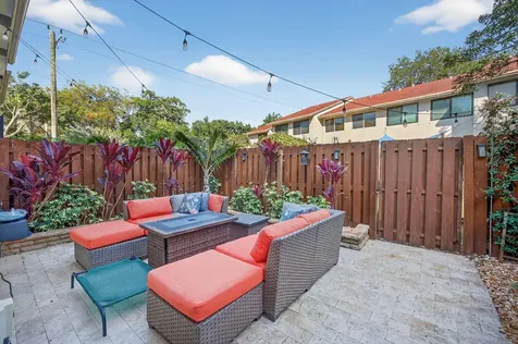 237 City View Drive Fort Lauderdale FL 33311
