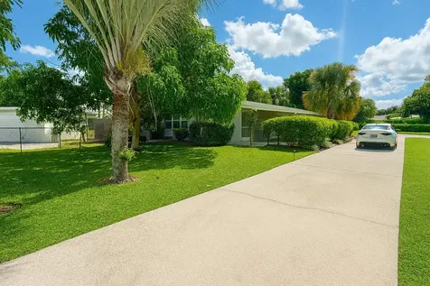2530 Myrica Road West Palm Beach FL 33406