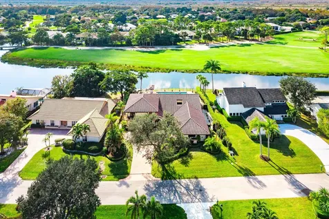 22 Marlwood Lane Palm Beach Gardens FL 33418