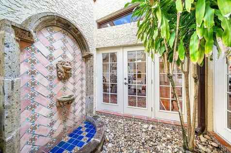 22 Marlwood Lane Palm Beach Gardens FL 33418