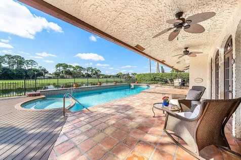 22 Marlwood Lane Palm Beach Gardens FL 33418