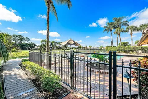 22 Marlwood Lane Palm Beach Gardens FL 33418