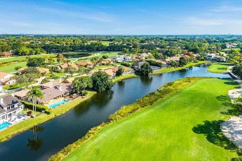 22 Marlwood Lane Palm Beach Gardens FL 33418