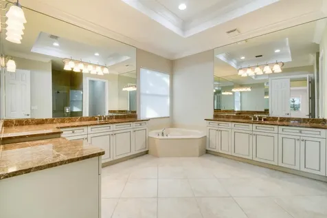 7755 Maywood Crest Drive Palm Beach Gardens FL 33412