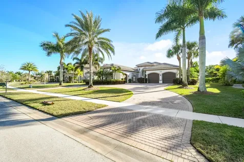 7755 Maywood Crest Drive Palm Beach Gardens FL 33412