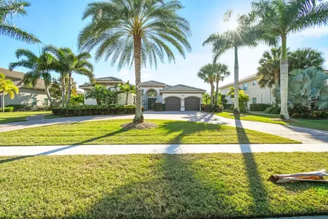 7755 Maywood Crest Drive Palm Beach Gardens FL 33412