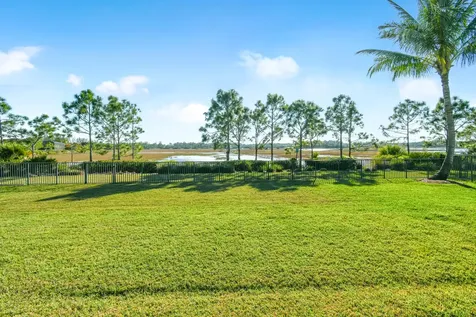7755 Maywood Crest Drive Palm Beach Gardens FL 33412