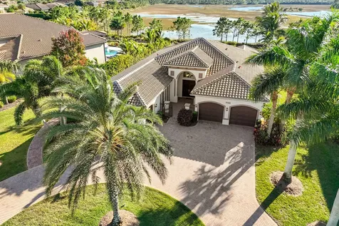 7755 Maywood Crest Drive Palm Beach Gardens FL 33412