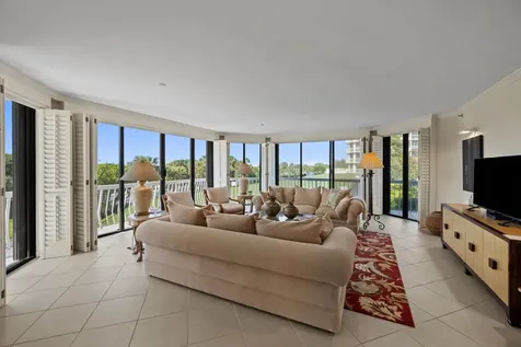 2100 S Ocean Boulevard Palm Beach FL 33480