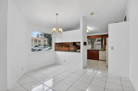 6780 Via Regina Boca Raton FL 33433