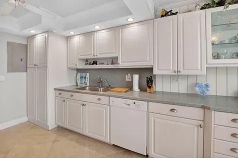 2200 S Ocean Boulevard Delray Beach FL 33483