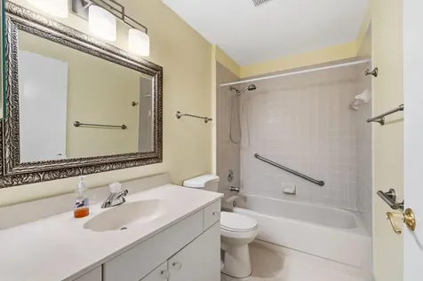 3233 Perimeter Drive Greenacres FL 33467