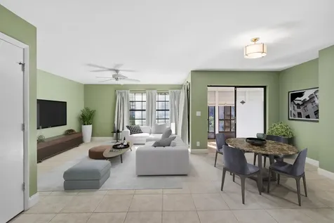 3233 Perimeter Drive Greenacres FL 33467