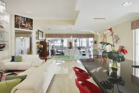 1402 James Bay Road Palm Beach Gardens FL 33410