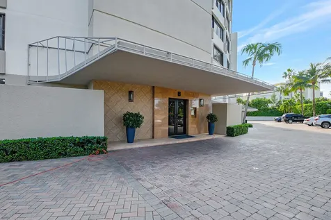 6885 N Ocean Boulevard Ocean Ridge FL 33435