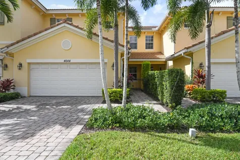 4644 Cadiz Circle Palm Beach Gardens FL 33418
