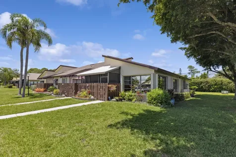 5131 Nesting Way Delray Beach FL 33484