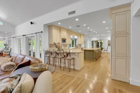 2883 Banyan Boulevard Circle Boca Raton FL 33431