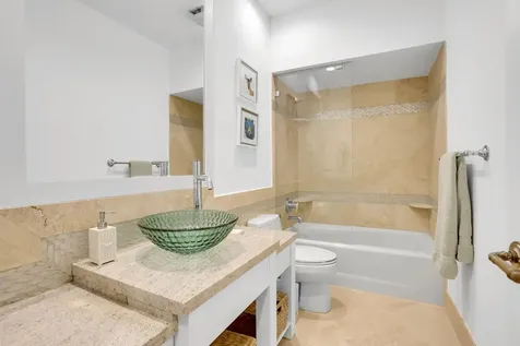 2883 Banyan Boulevard Circle Boca Raton FL 33431