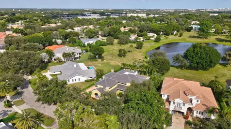 2883 Banyan Boulevard Circle Boca Raton FL 33431
