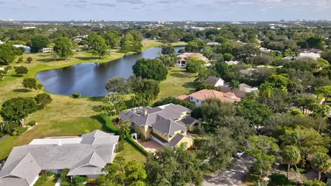 2883 Banyan Boulevard Circle Boca Raton FL 33431