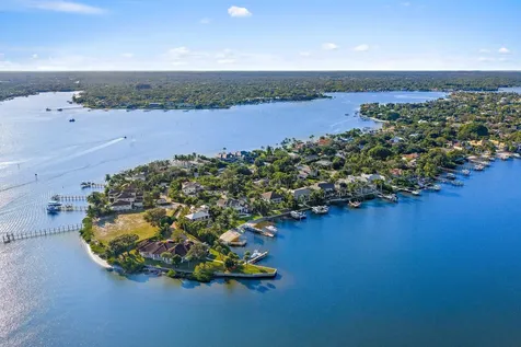 18799 Rio Vista Drive Jupiter FL 33469
